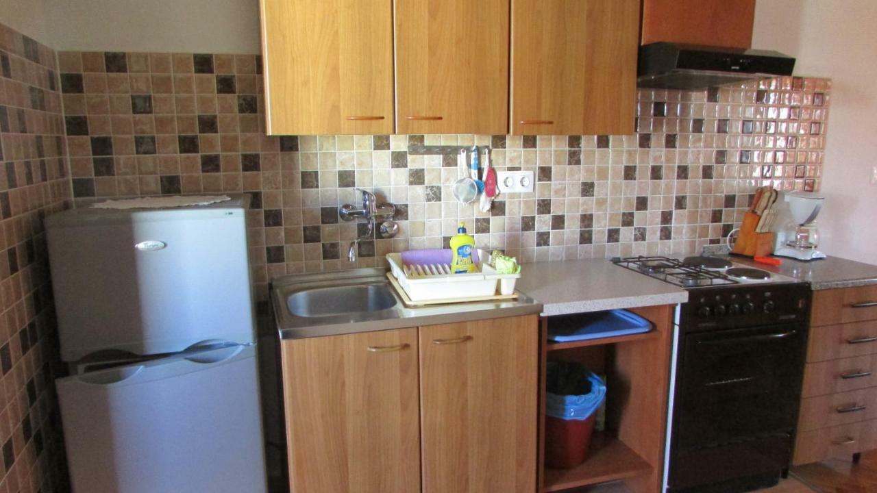 Apartmani Petunia Fažana Eksteriør bilde