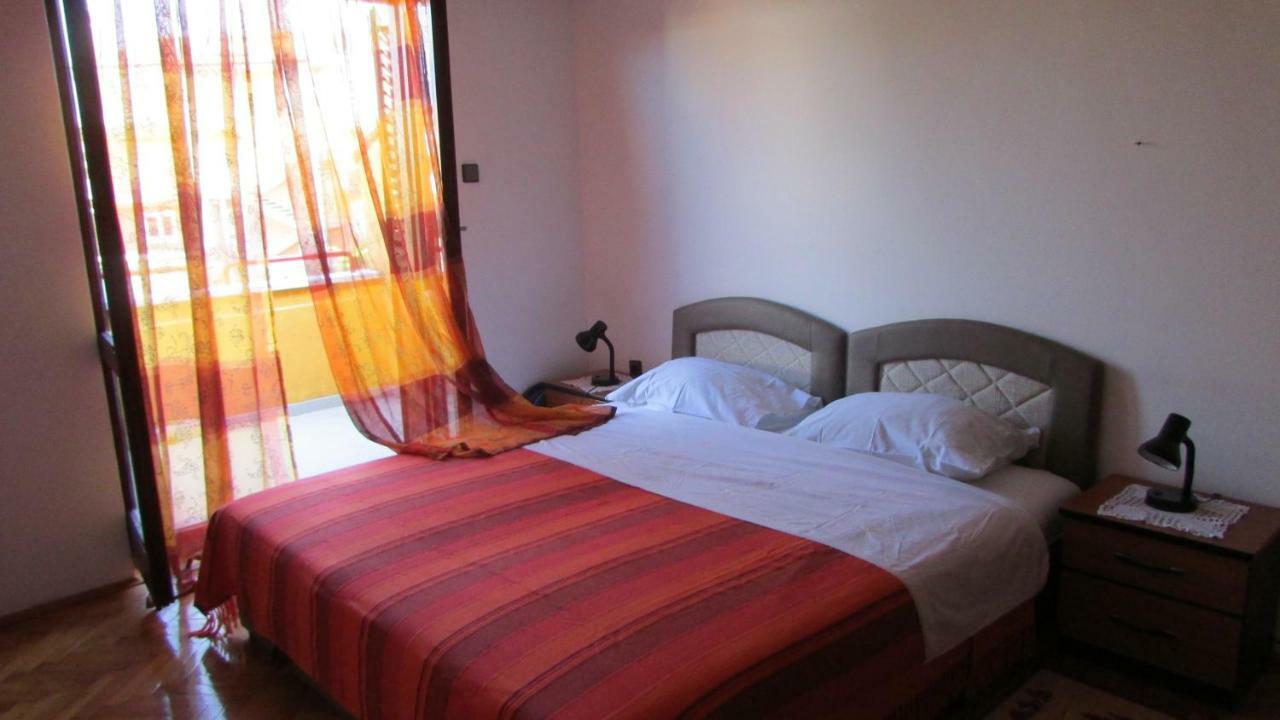 Apartmani Petunia Fažana Eksteriør bilde