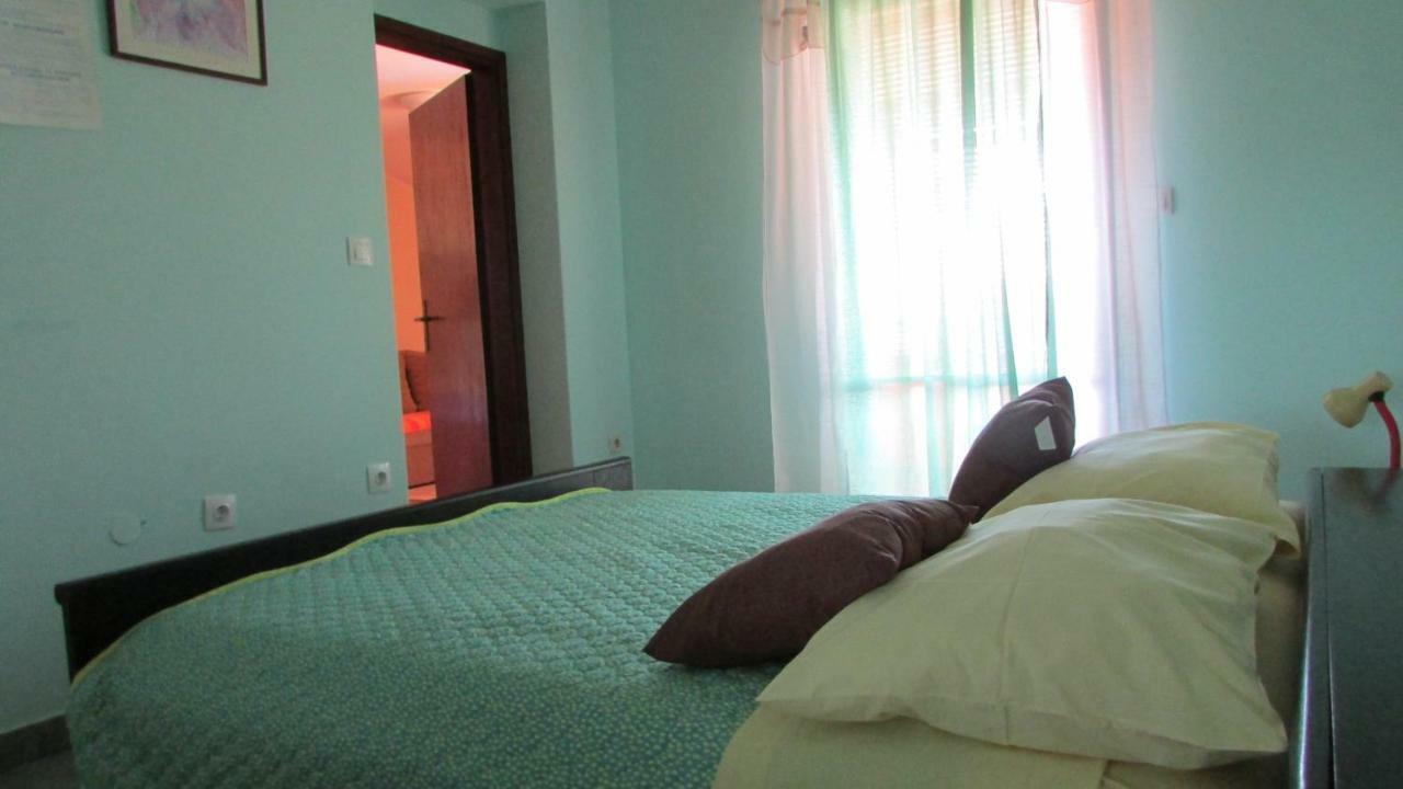 Apartmani Petunia Fažana Eksteriør bilde